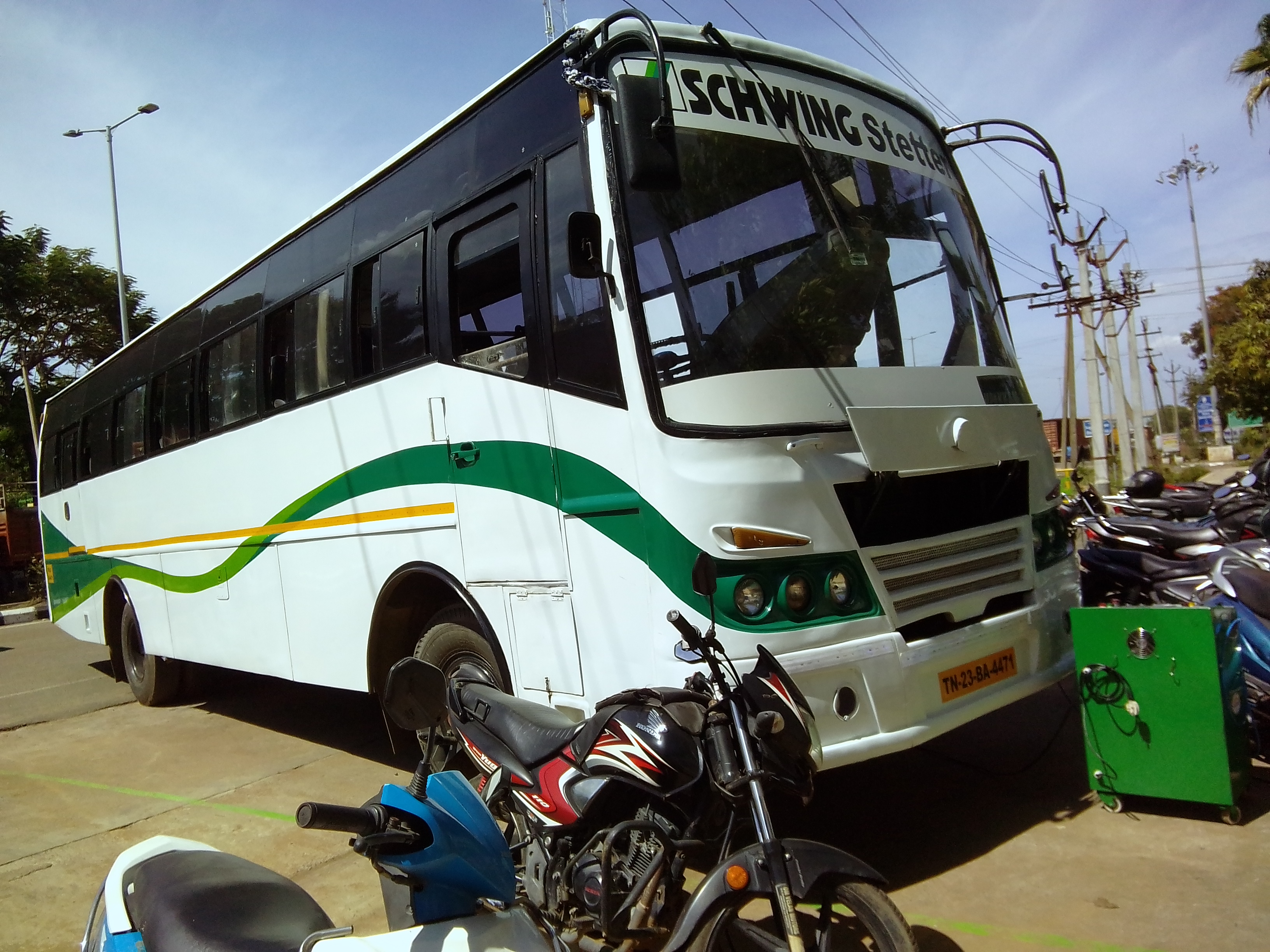 Private bus carbon cleaning service